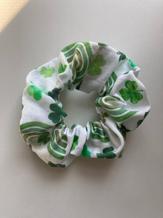 Clover One Scrunchie